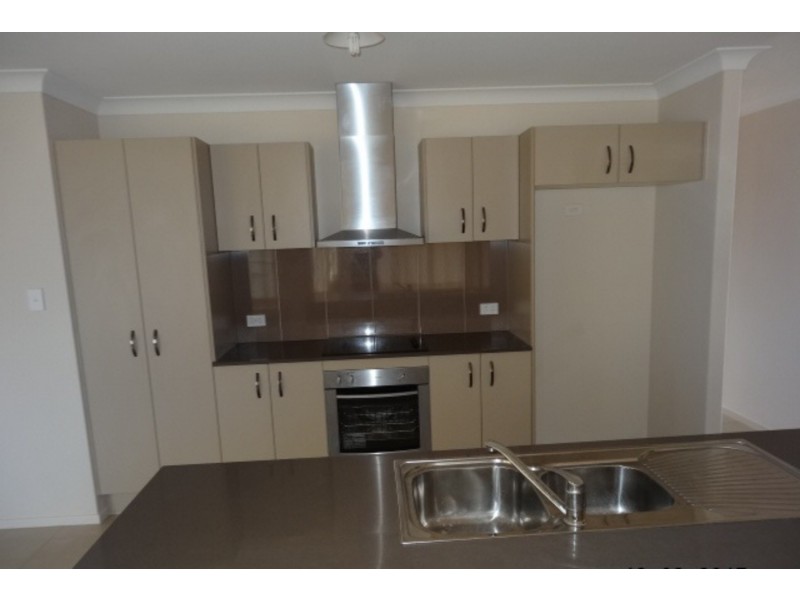 18 Howard Street, Yarrabilba QLD 4207