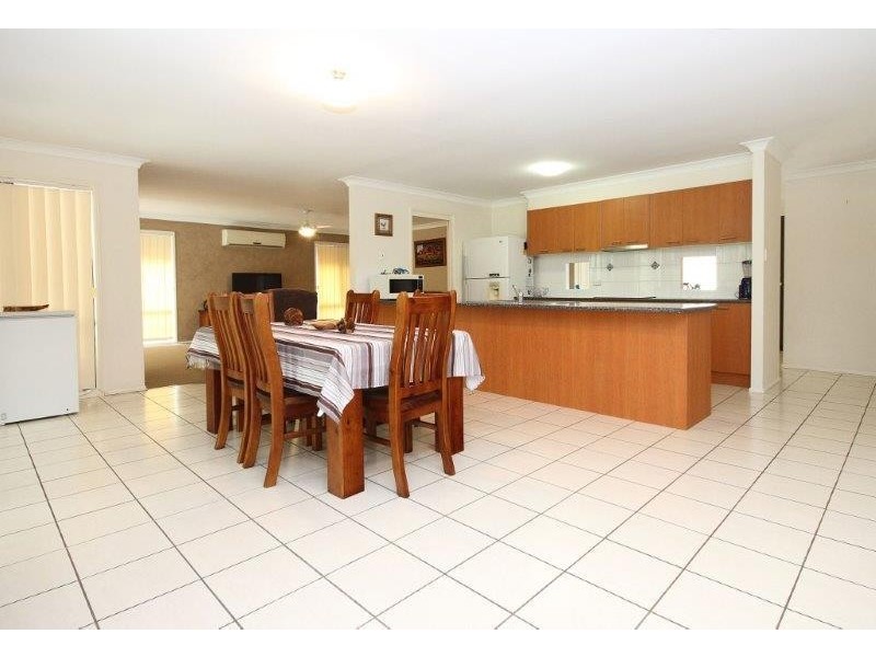 28 Tuckeroo Drive, Jimboomba QLD 4280