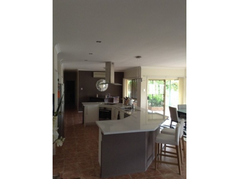 1 Pink Myrtle Court, Jimboomba QLD 4280