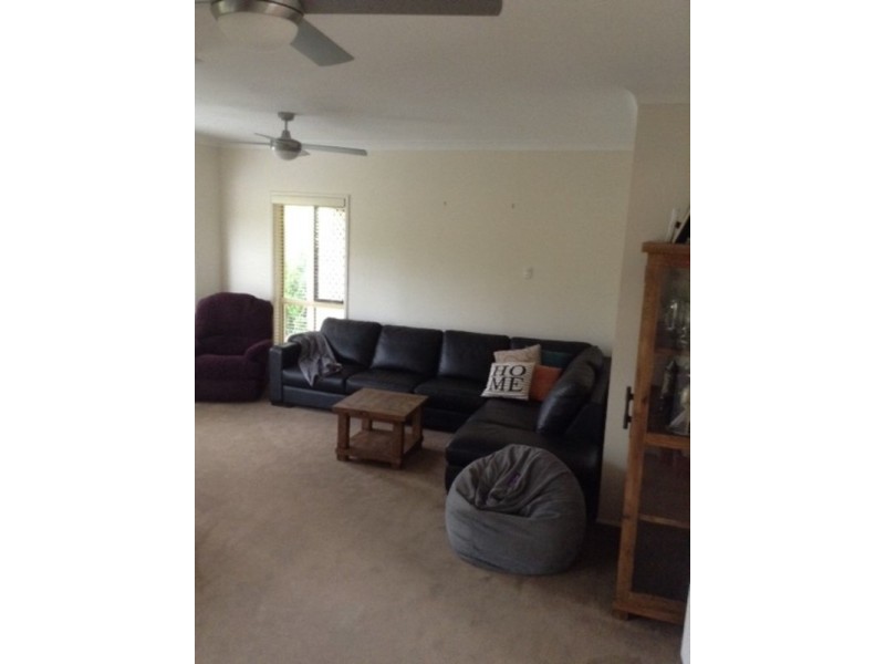 1 Pink Myrtle Court, Jimboomba QLD 4280