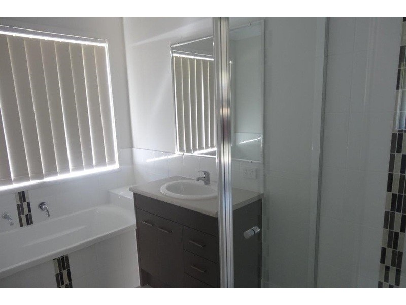 509/89 The Corso, Redbank Plains QLD 4301