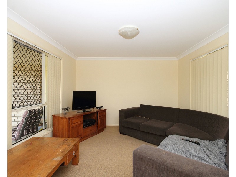 1 Golden Penda Drive, Flagstone QLD 4280
