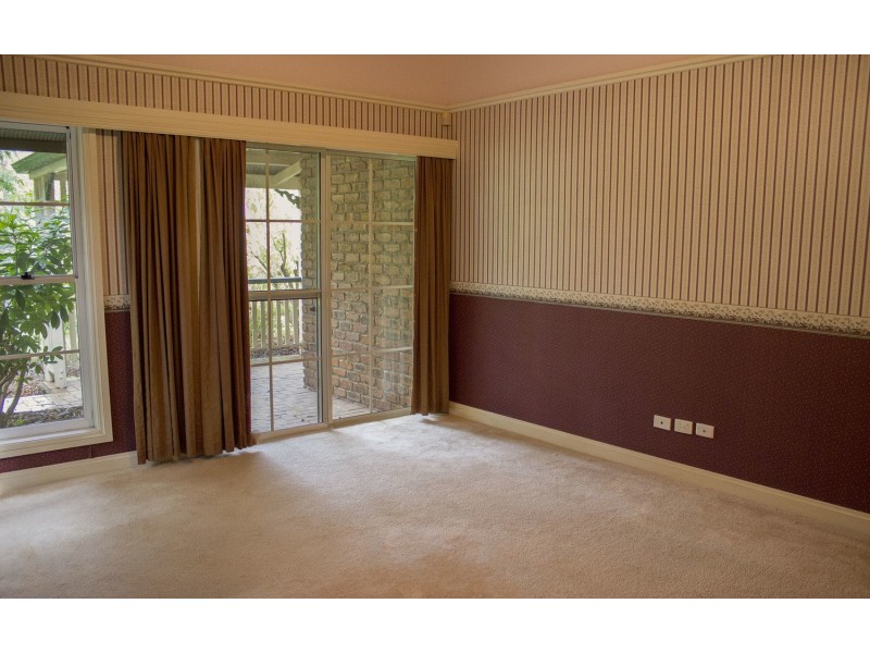 77 Executive Drive, Park Ridge QLD 4125