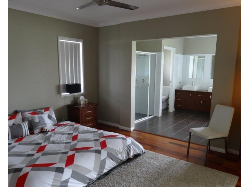 41 Lady Penrhyn Court, Mundoolun QLD 4285