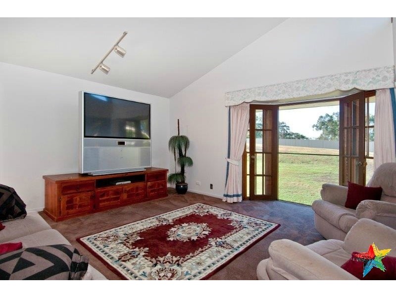 82 Heritage Road, Jimboomba QLD 4280