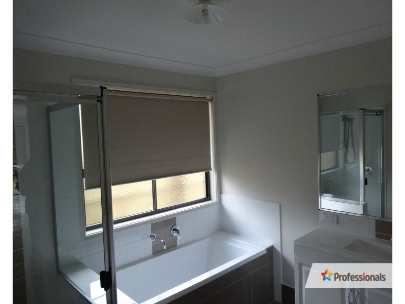 18a Manning Street, Jimboomba QLD 4280
