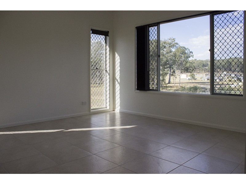 430 Peppertree Drive, Jimboomba QLD 4280