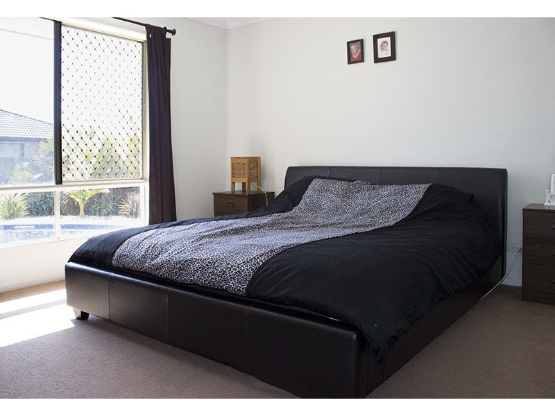 5 Creekside Crescent, Jimboomba QLD 4280