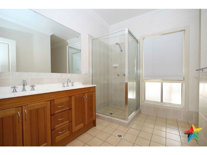 28 Holyman Court, Jimboomba QLD 4280