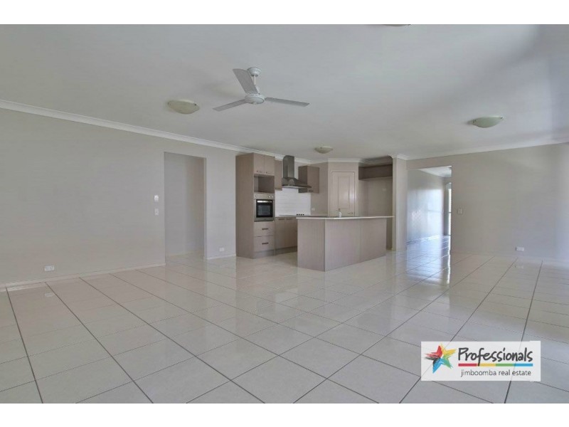 8 Sunrise Place, Jimboomba QLD 4280