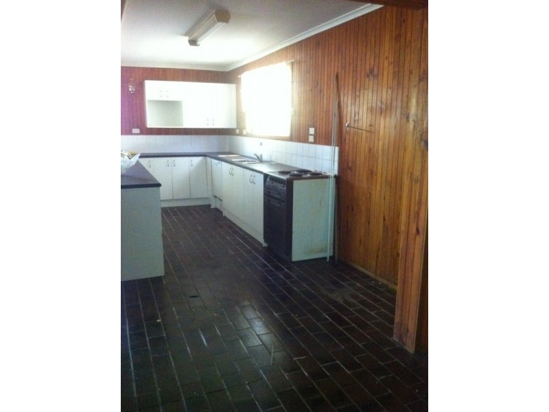 85 Laxton Road, Pallara QLD 4110