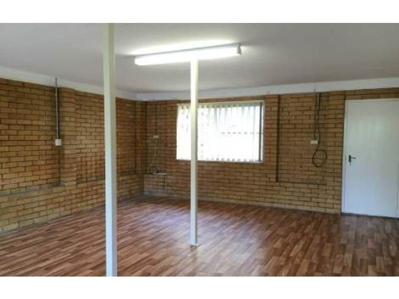 42-44 Beryl Parade, North Maclean QLD 4280