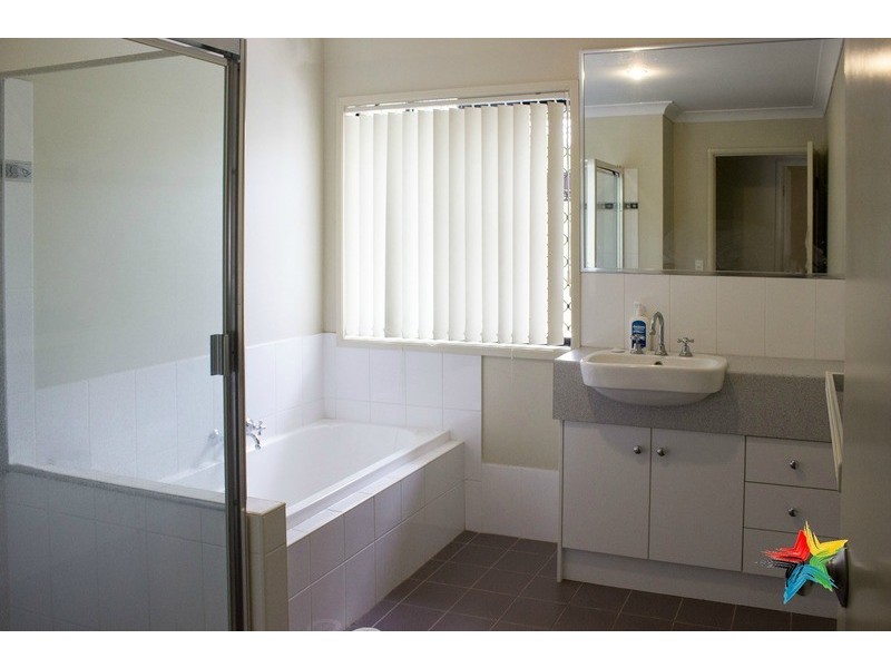 48-52 Boomerang Drive, Kooralbyn QLD 4285