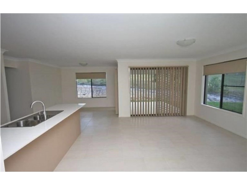 12 Pelsart Place, Jimboomba QLD 4280