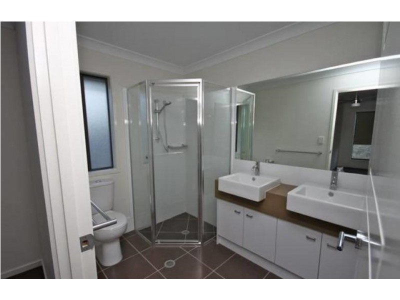 12 Pelsart Place, Jimboomba QLD 4280