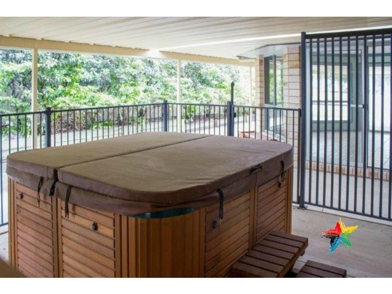 13 Pale Oak Court, Jimboomba QLD 4280