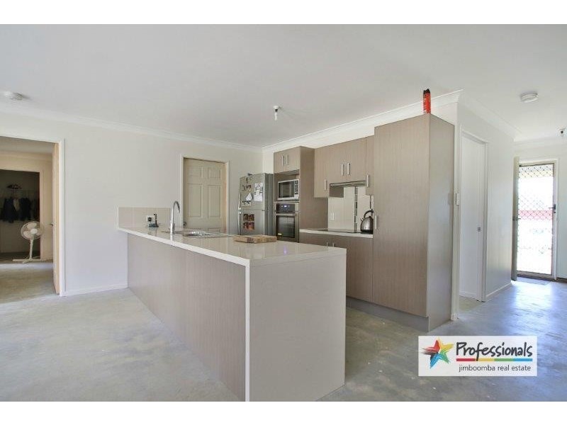 129 Carrigan Way, Gleneagle QLD 4285