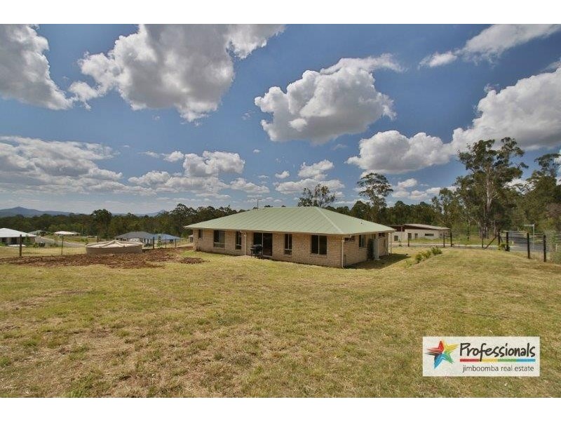 129 Carrigan Way, Gleneagle QLD 4285