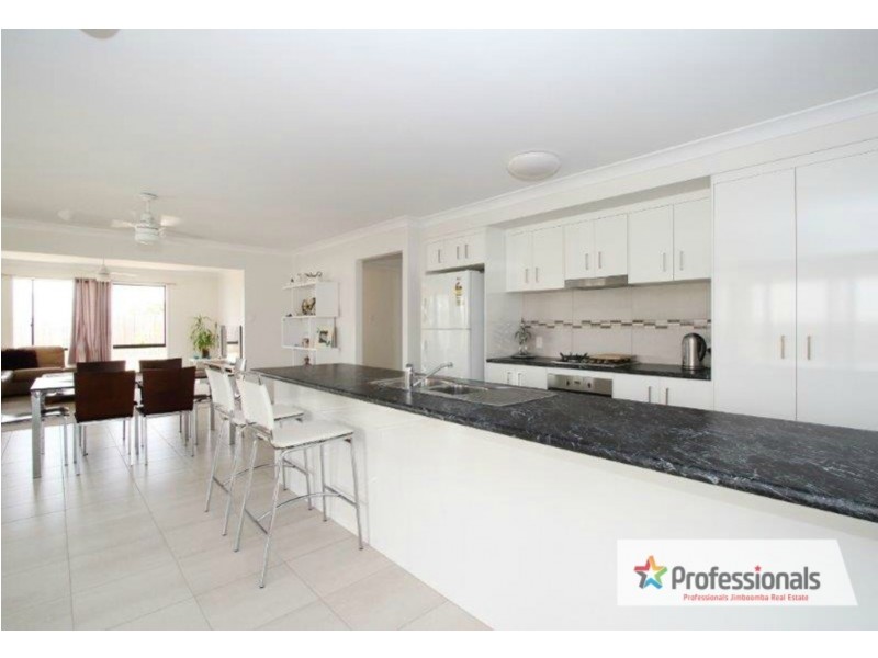 22 Ridgecrest Drive, Jimboomba QLD 4280