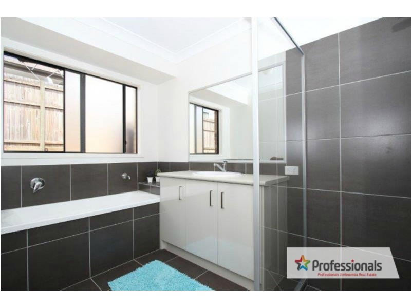 22 Ridgecrest Drive, Jimboomba QLD 4280