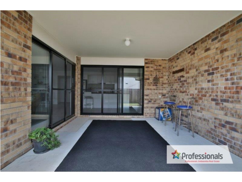 22 Ridgecrest Drive, Jimboomba QLD 4280