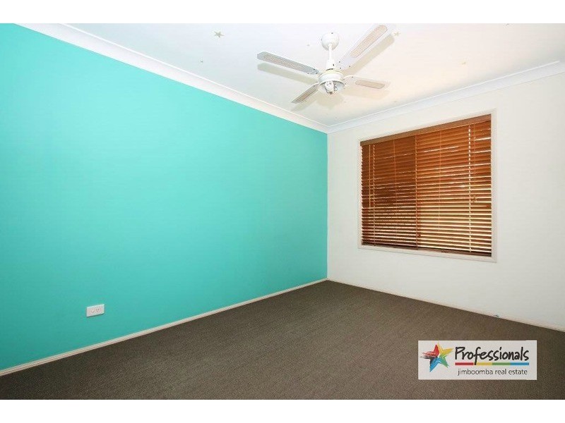 127-137  Brushwood Crescent, Cedar Grove QLD 4285