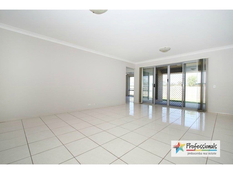 28 Creekside Crescent, Jimboomba QLD 4280