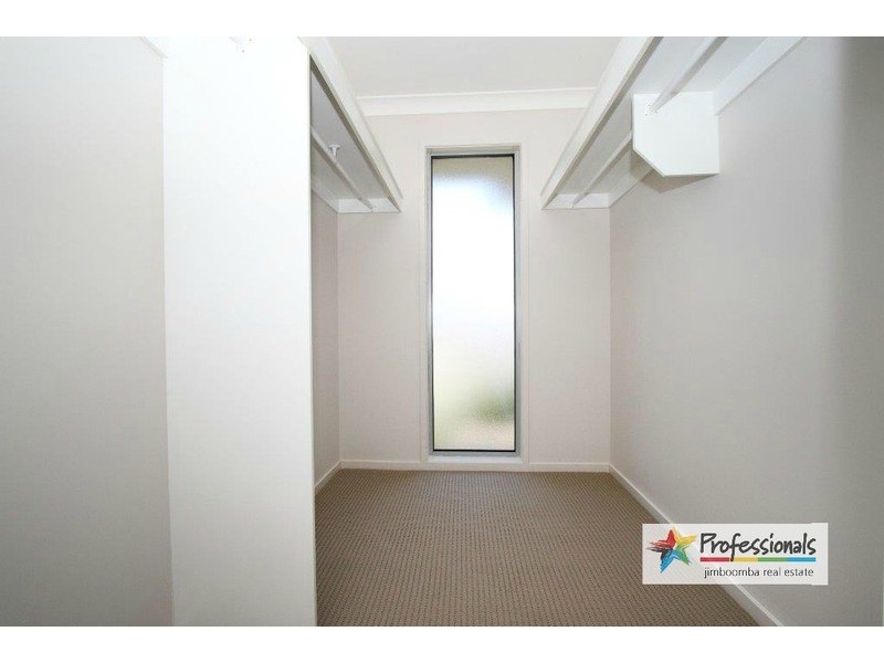 28 Creekside Crescent, Jimboomba QLD 4280