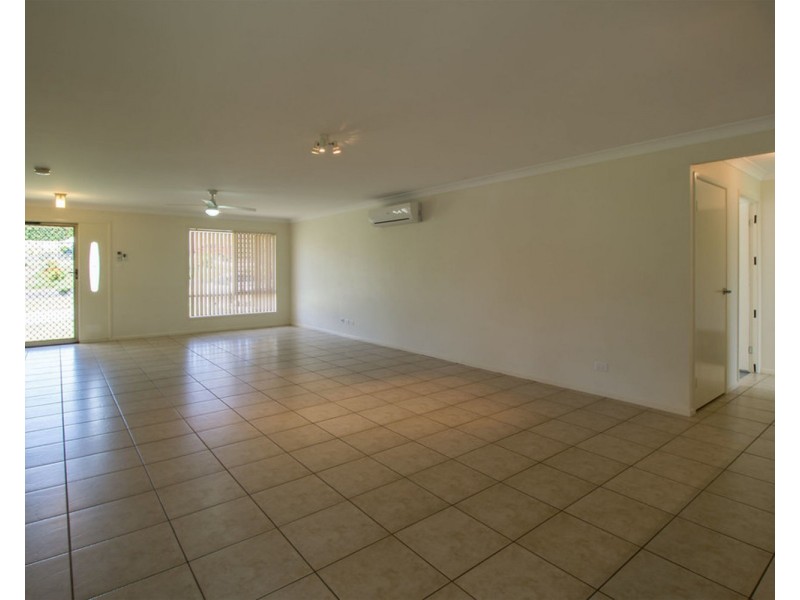 1 Corona Court, Gleneagle QLD 4285