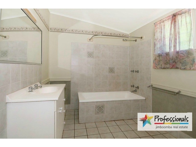 9 Duckett Street, Beaudesert QLD 4285