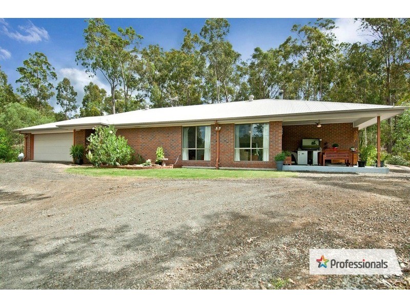 294 Bamboo Drive, Woodhill QLD 4285
