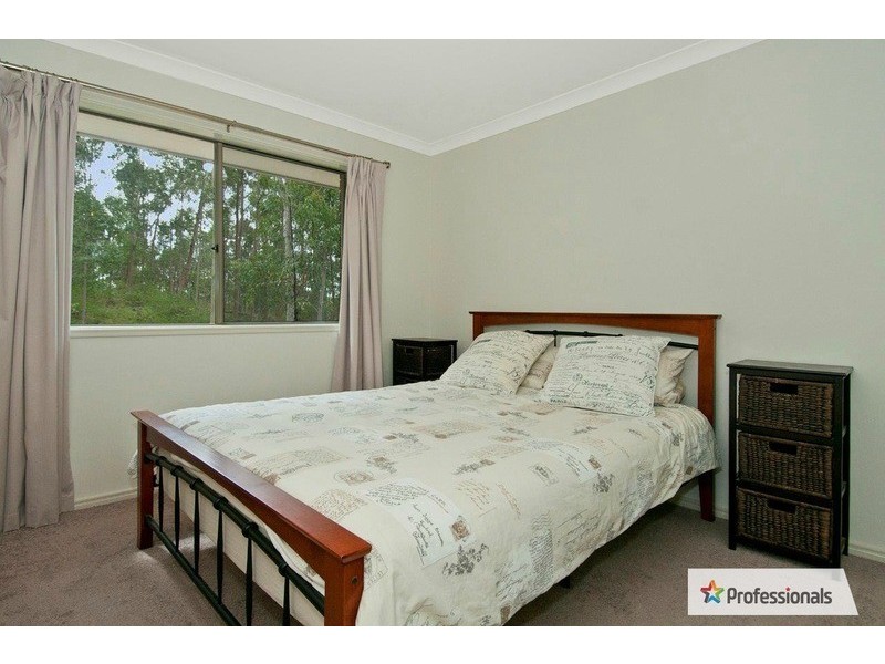 294 Bamboo Drive, Woodhill QLD 4285