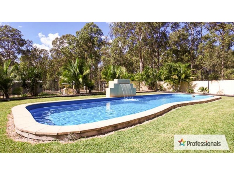 129 Bamboo Drive, Cedar Vale QLD 4285