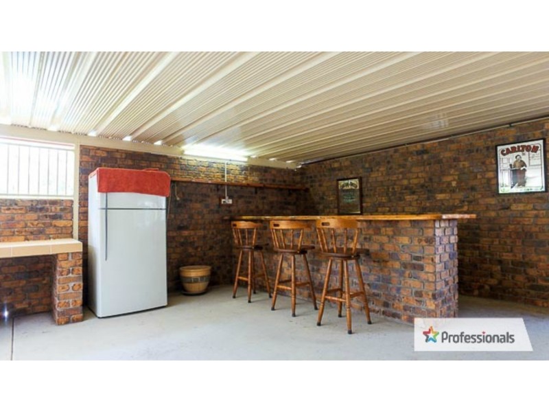 129 Bamboo Drive, Cedar Vale QLD 4285