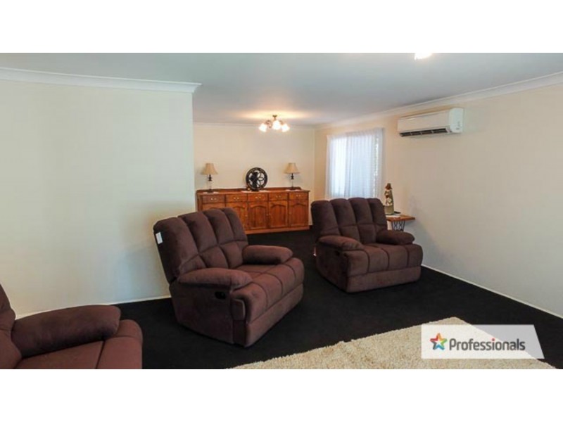 129 Bamboo Drive, Cedar Vale QLD 4285