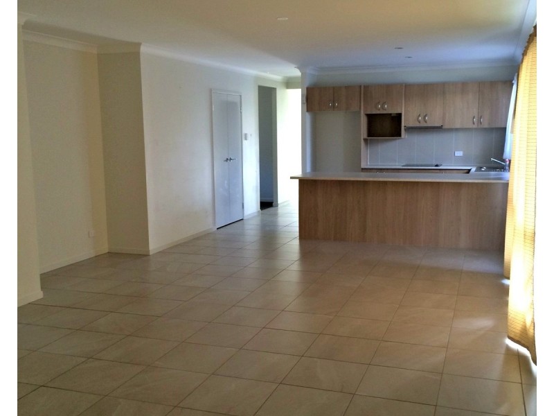 27 Reserve Road, Jimboomba QLD 4280