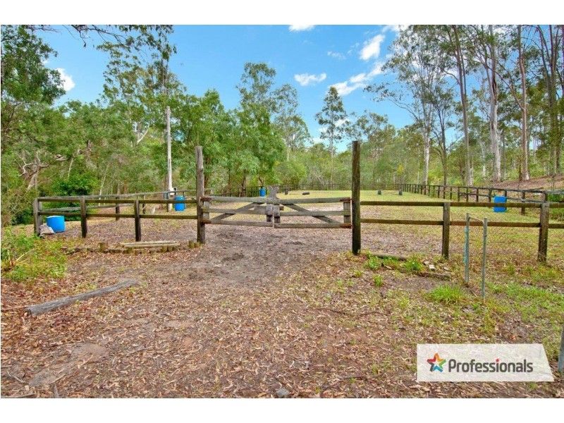 209 Davidson Road, Jimboomba QLD 4280