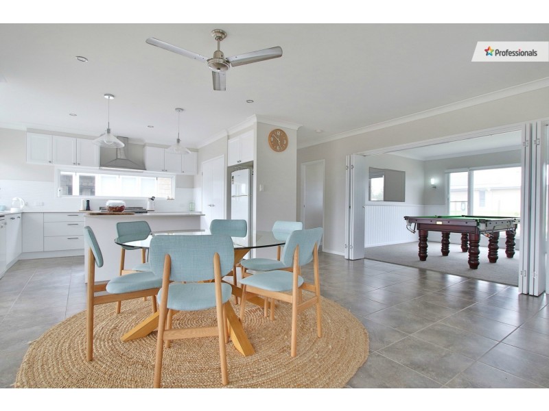 34 Ooah Circuit, Buccan QLD 4207