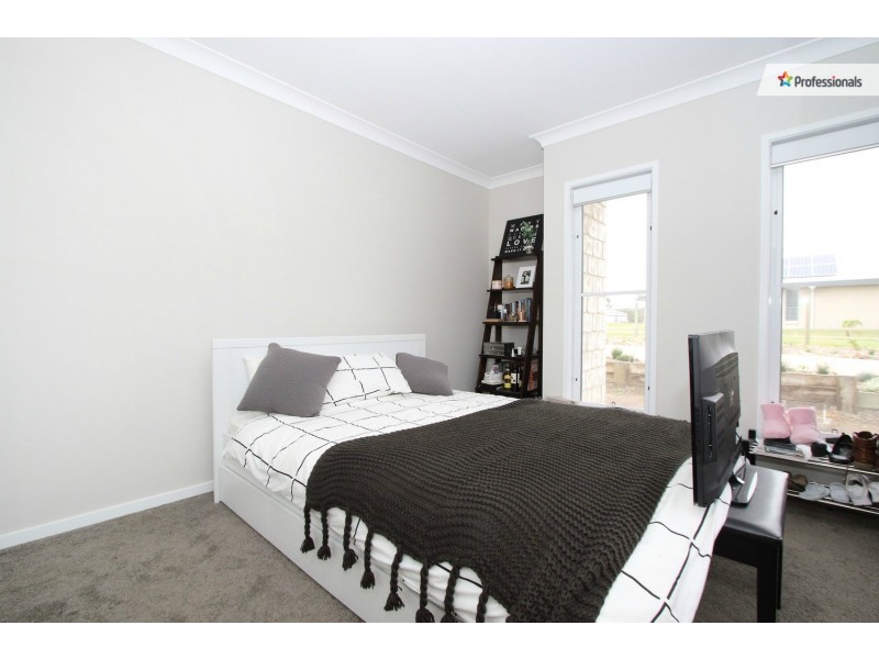 34 Ooah Circuit, Buccan QLD 4207