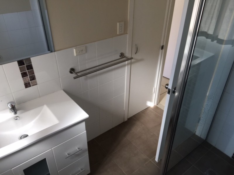 2/17 Buchanan Street, Beaudesert QLD 4285