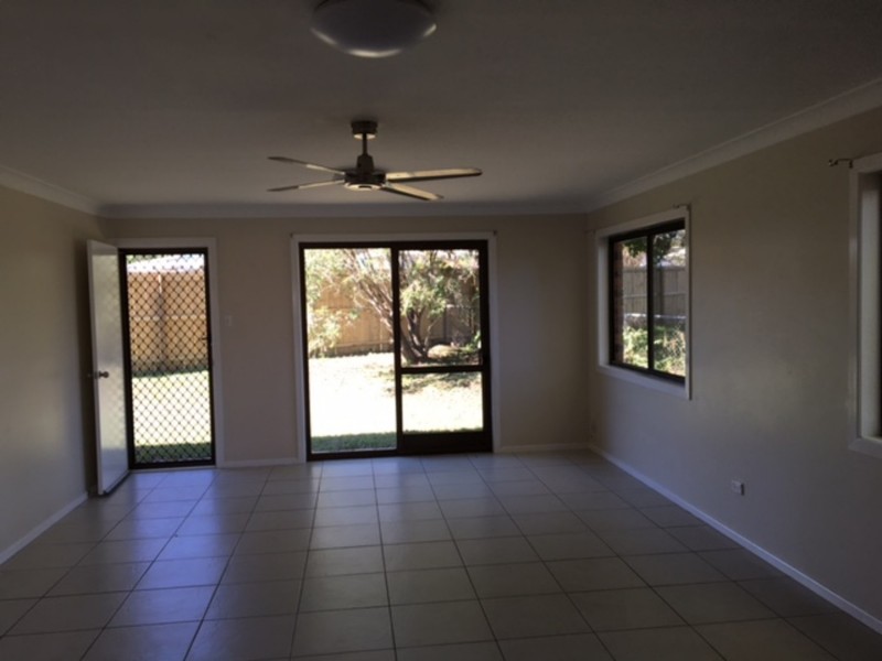 2/17 Buchanan Street, Beaudesert QLD 4285