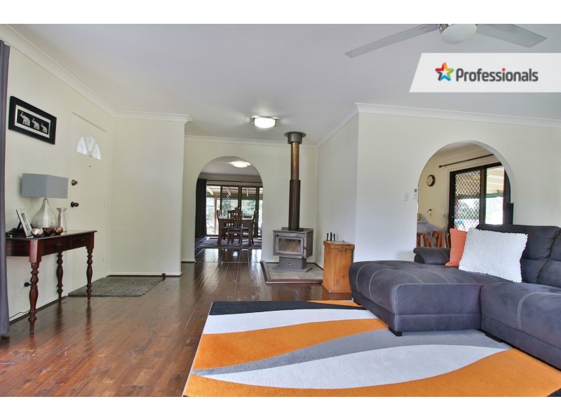 9 Birch Place, Cedar Grove QLD 4285