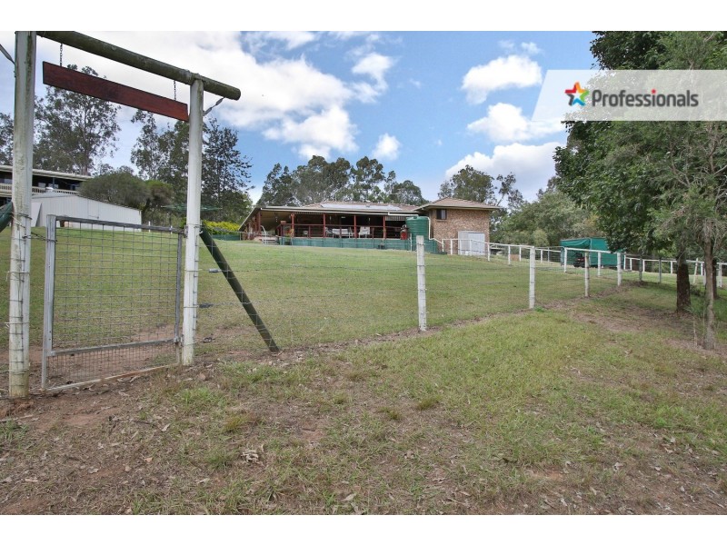 9 Birch Place, Cedar Grove QLD 4285