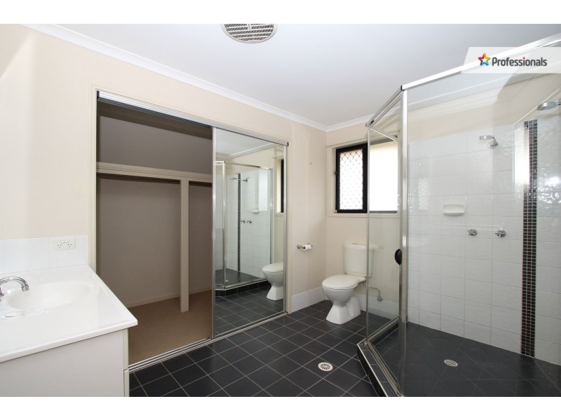 128 Red Cedar Crescent, Jimboomba QLD 4280
