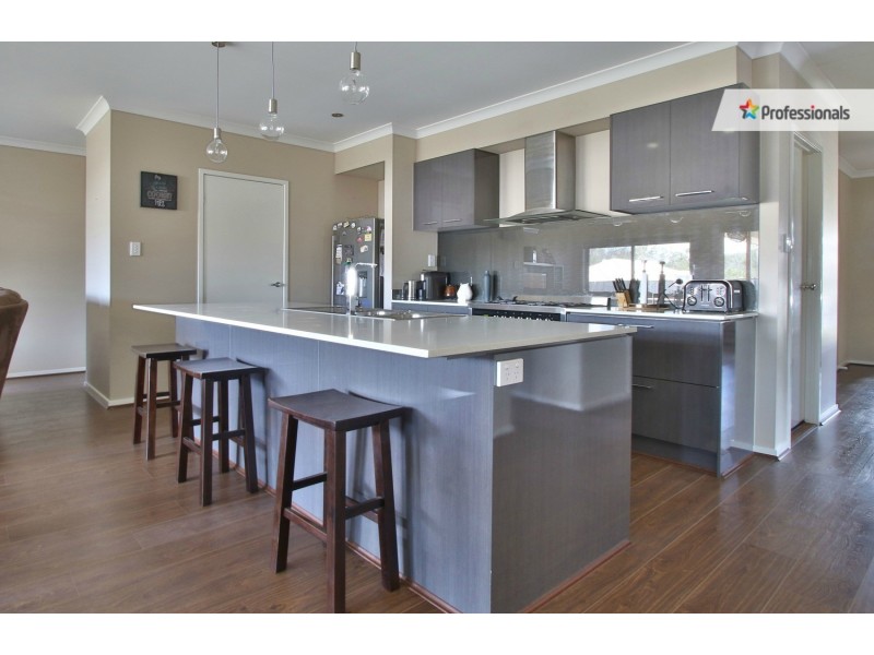 31 Ridgecrest Drive, Jimboomba QLD 4280