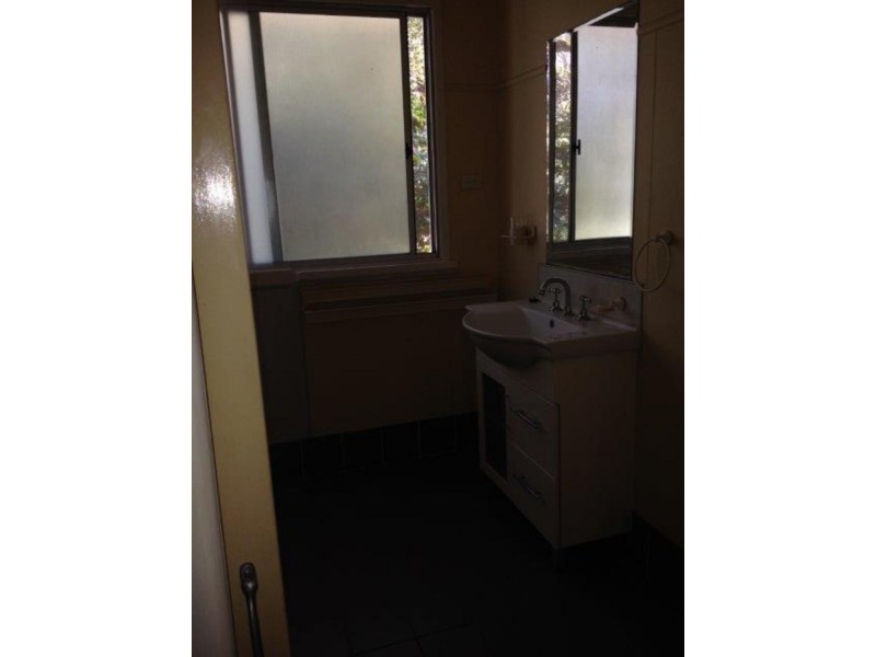 56 Devries Road, Pallara QLD 4110