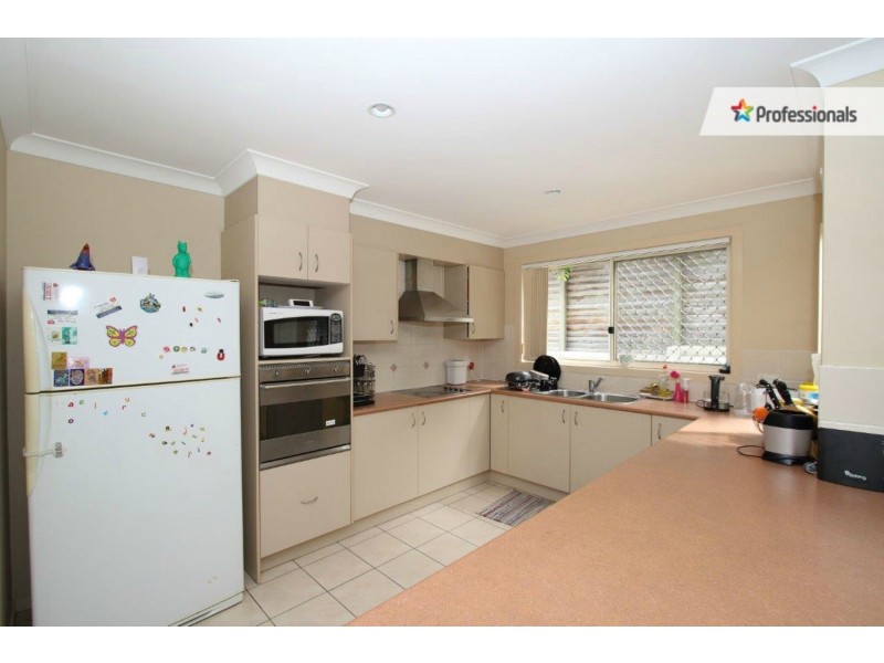 2 Blueberry Ash Court, Boronia Heights QLD 4124