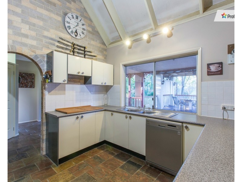 56 Marjorie Court, Jimboomba QLD 4280