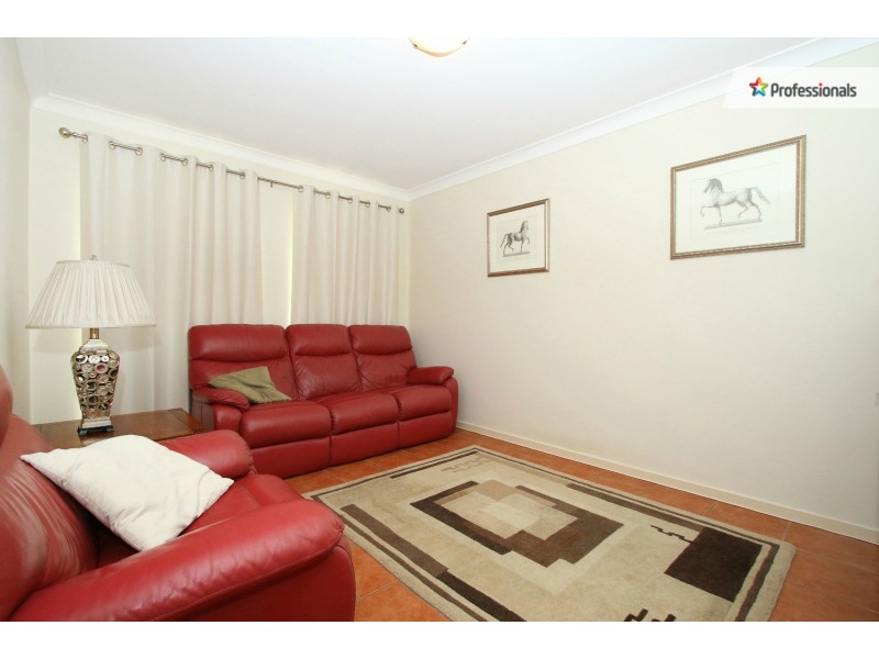 73-79 Canterbury Drive, Mundoolun QLD 4285