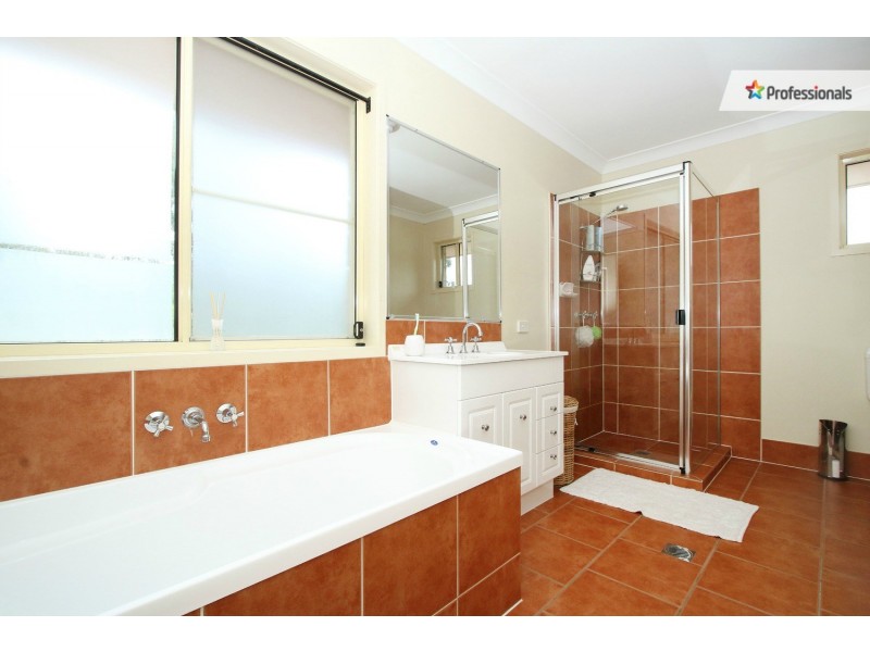 73-79 Canterbury Drive, Mundoolun QLD 4285